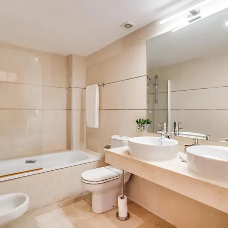 아파트 Stylish 2br - Shared Pools - Near Golf And The *