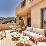 Stylish 2br - Shared Pools - Near Golf And The * Estepona