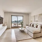 Stylish 2br - Shared Pools - Near Golf And The Estepona