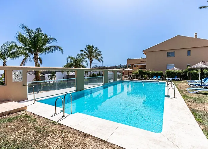 Apartment Stylish 2br - Shared Pools - Near Golf And The