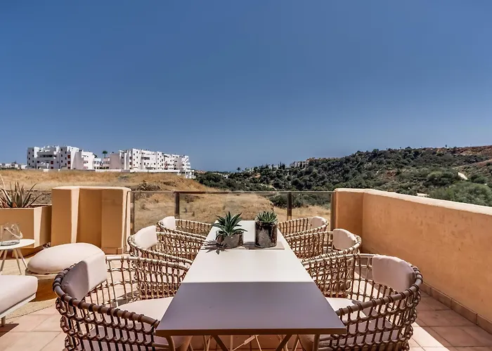 Apartment Stylish 2br - Shared Pools - Near Golf And The