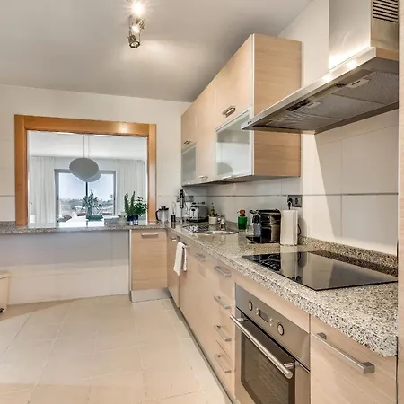 La Resina Sea View Brand New Estepona